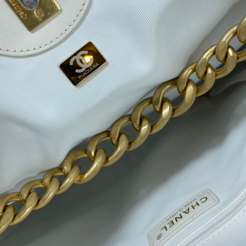 Chanel - Luxury Bag - CHL - 886