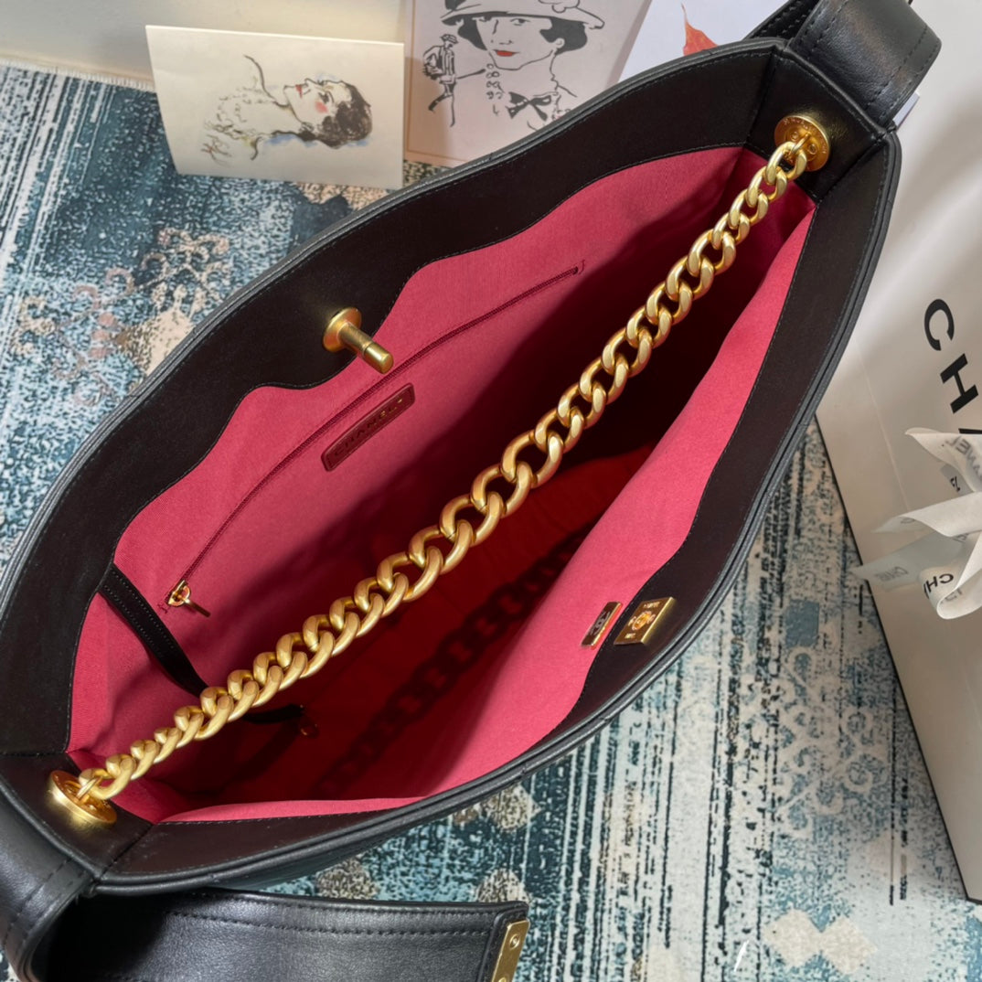 Chanel - Luxury Bag - CHL - 889