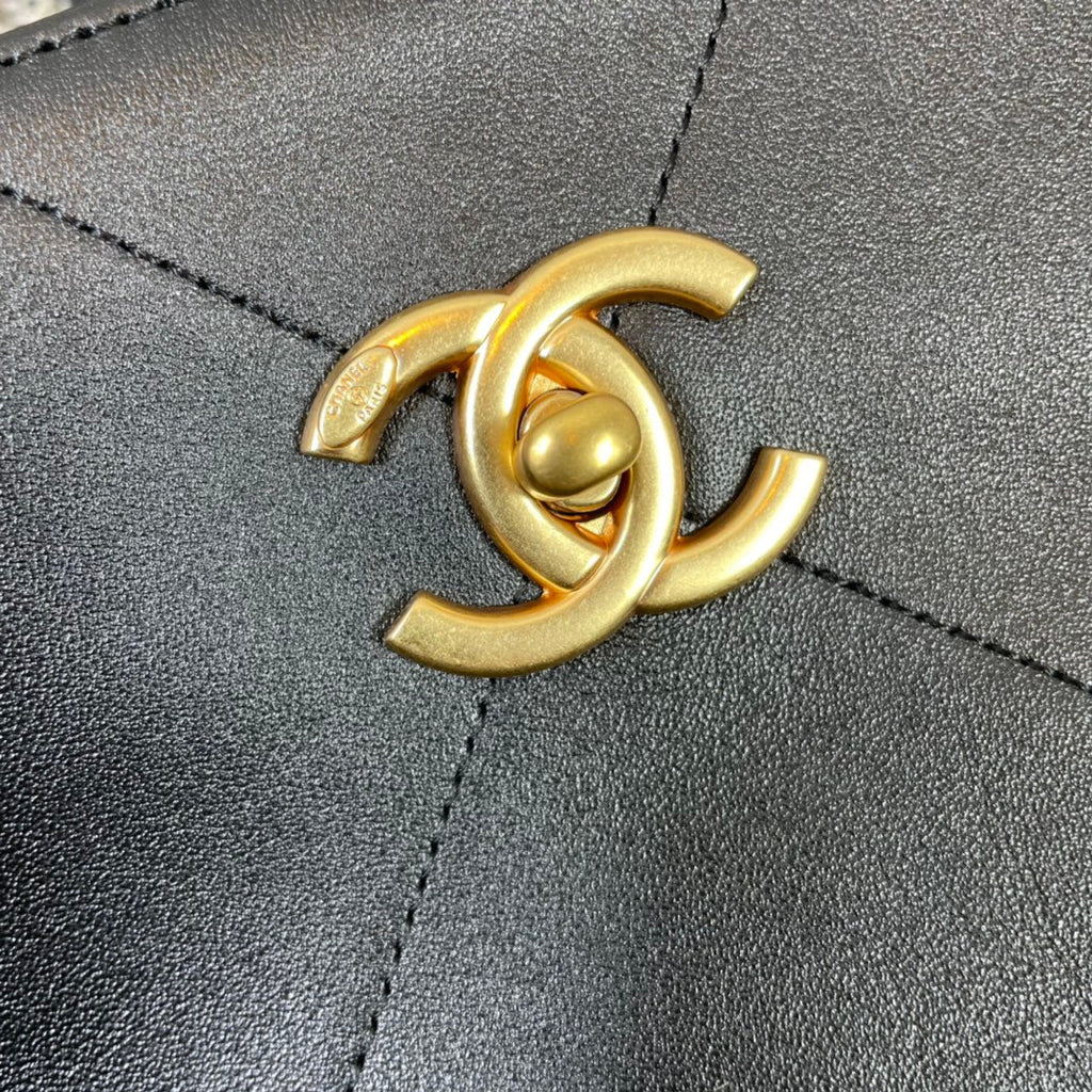 Chanel - Luxury Bag - CHL - 889