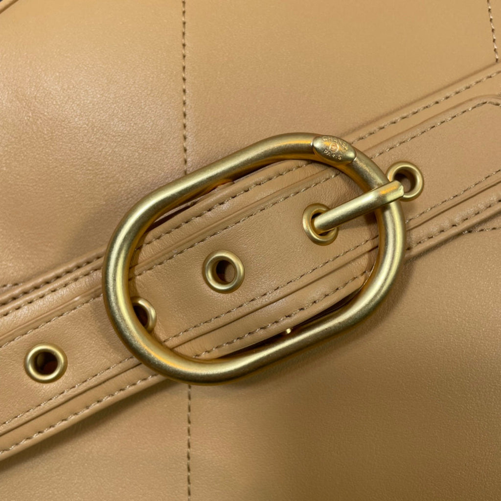 Chanel - Luxury Bag - CHL - 884