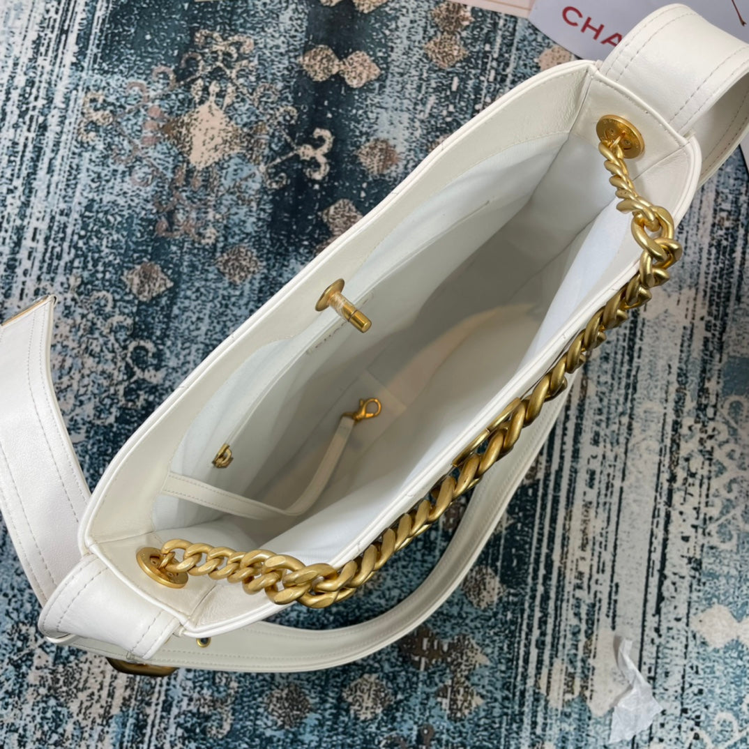 Chanel - Luxury Bag - CHL - 885