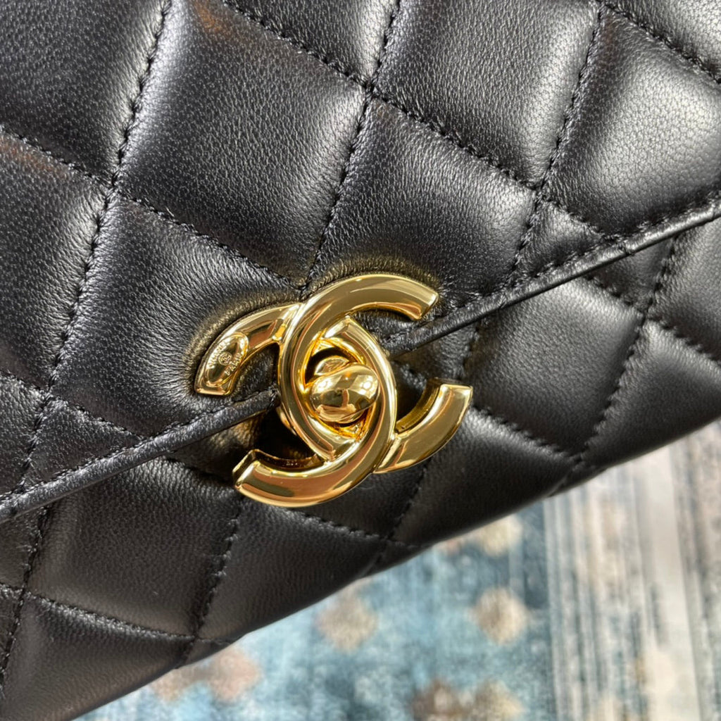 Chanel - Luxury Bag - CHL - 898