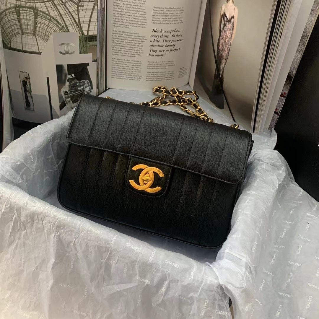 Chanel - Luxury Bag - CHL - 858