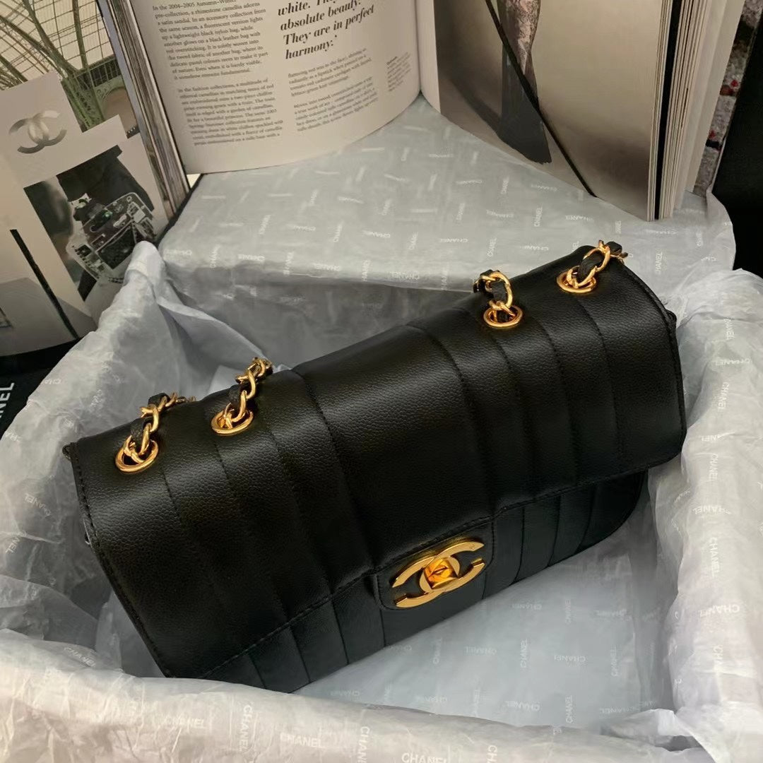 Chanel - Luxury Bag - CHL - 858