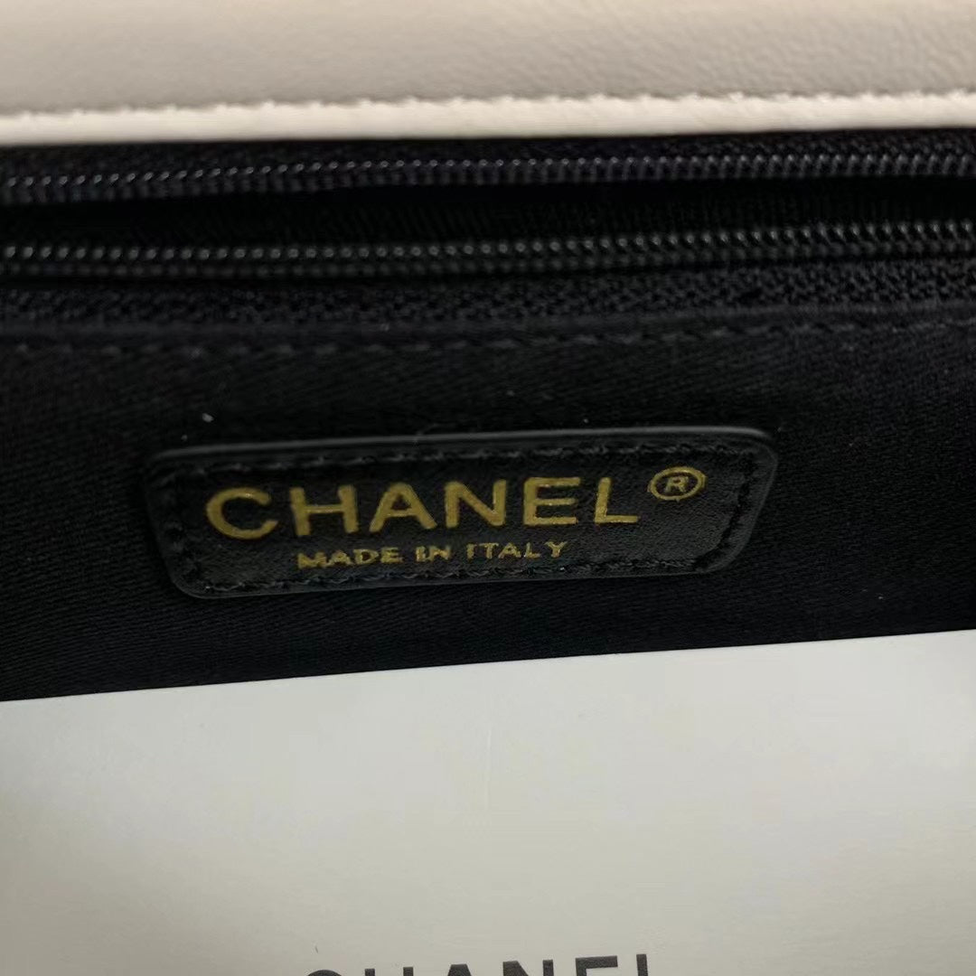 Chanel - Luxury Bag - CHL - 1051