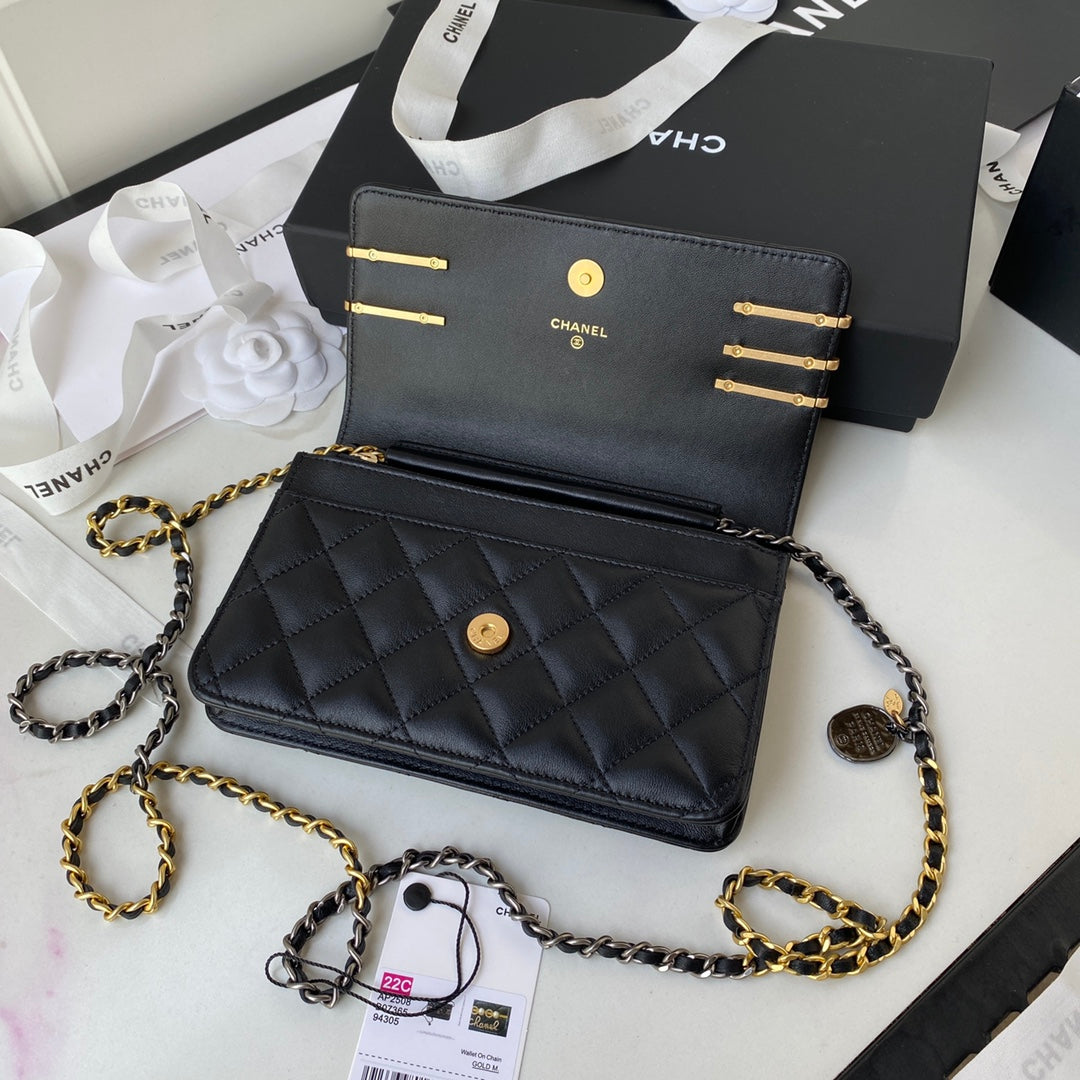 Chanel - Luxury Bag - CHL - 549