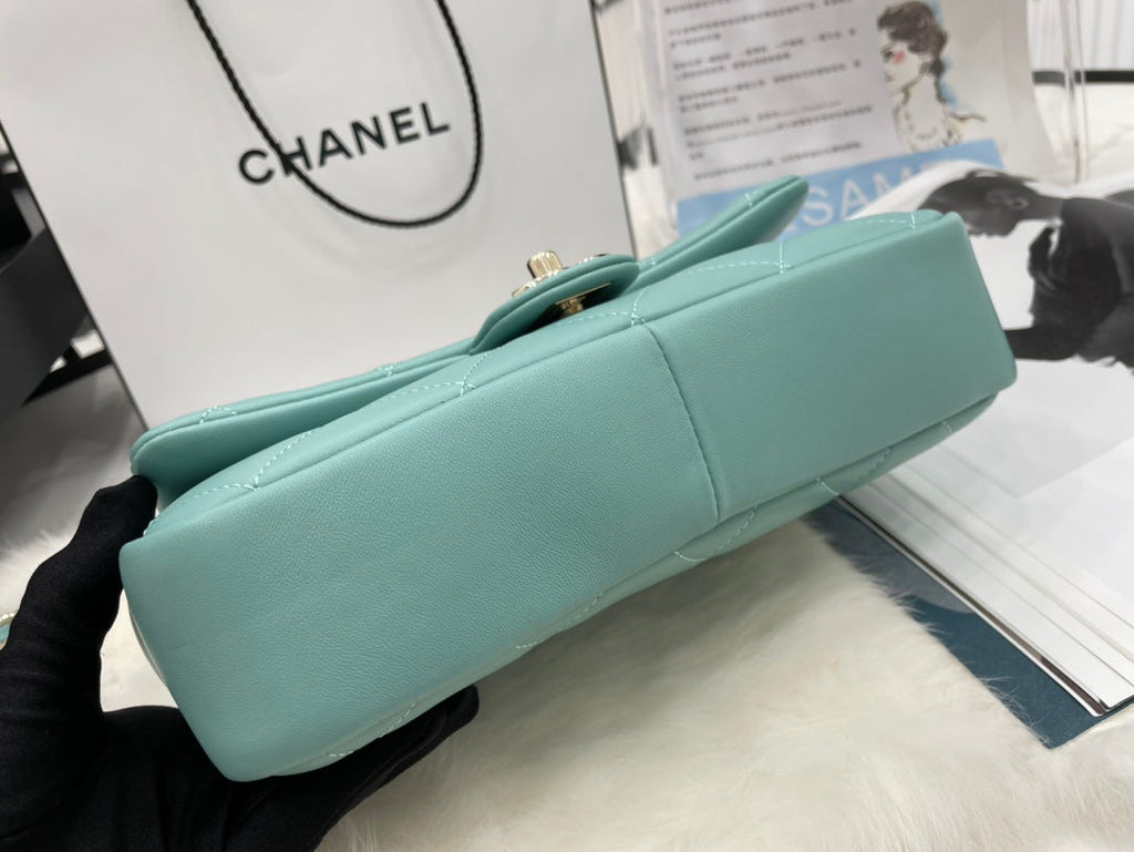 Chanel - Luxury Bag - CHL - 683