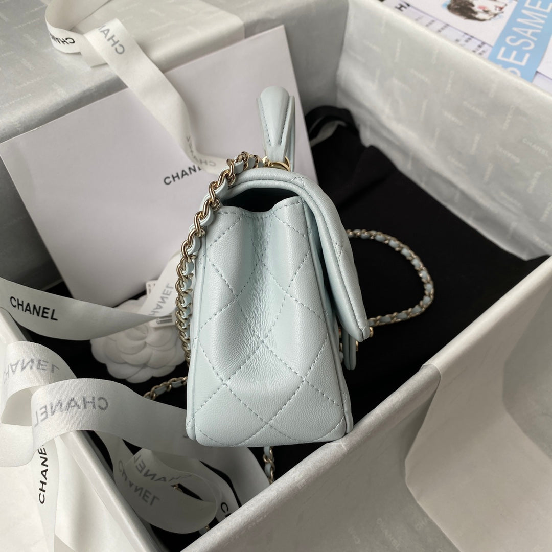 Chanel - Luxury Bag - CHL - 690