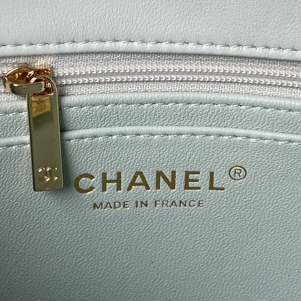Chanel - Luxury Bag - CHL - 690