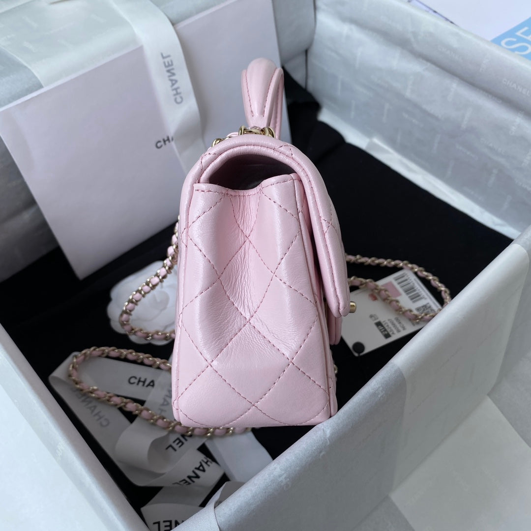 Chanel - Luxury Bag - CHL - 688
