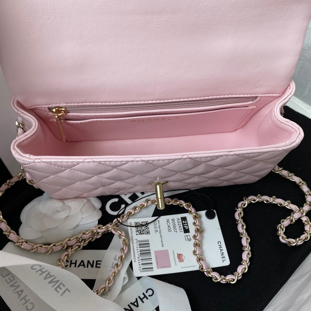 Chanel - Luxury Bag - CHL - 688