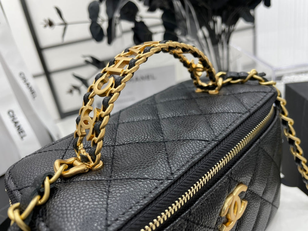 Chanel - Luxury Bag - CHL - 511