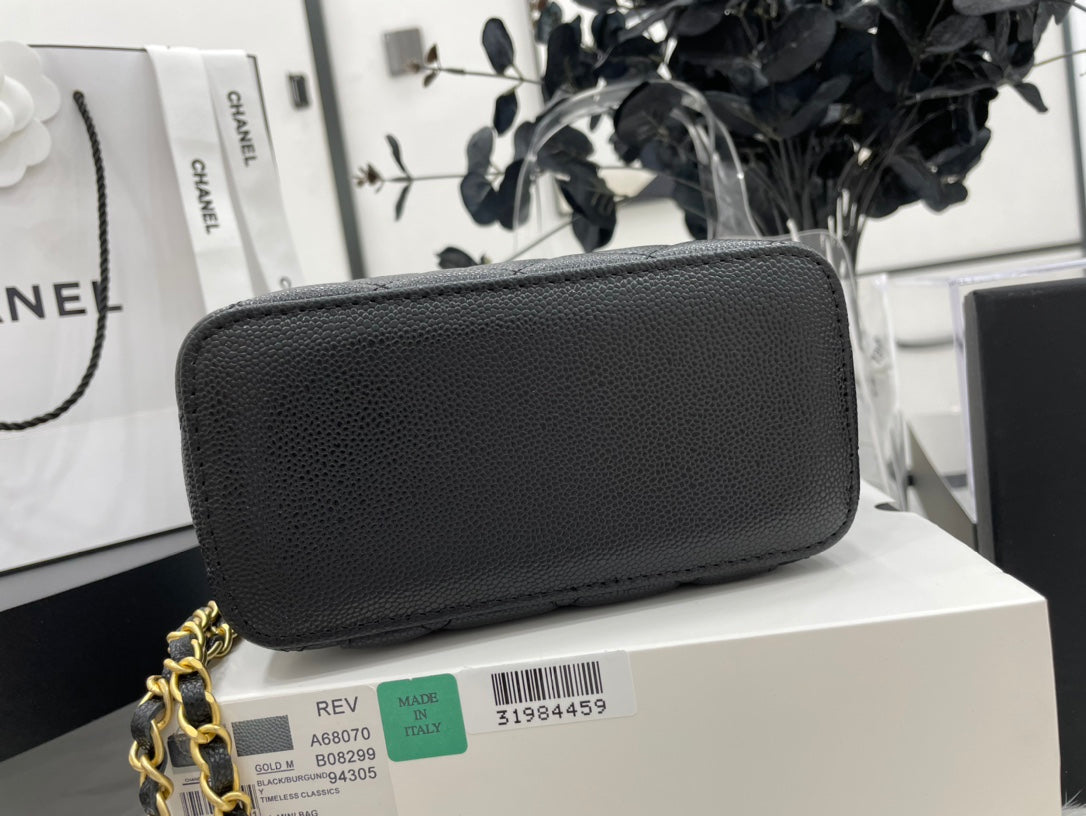 Chanel - Luxury Bag - CHL - 511