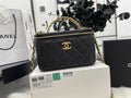 Chanel - Luxury Bag - CHL - 511