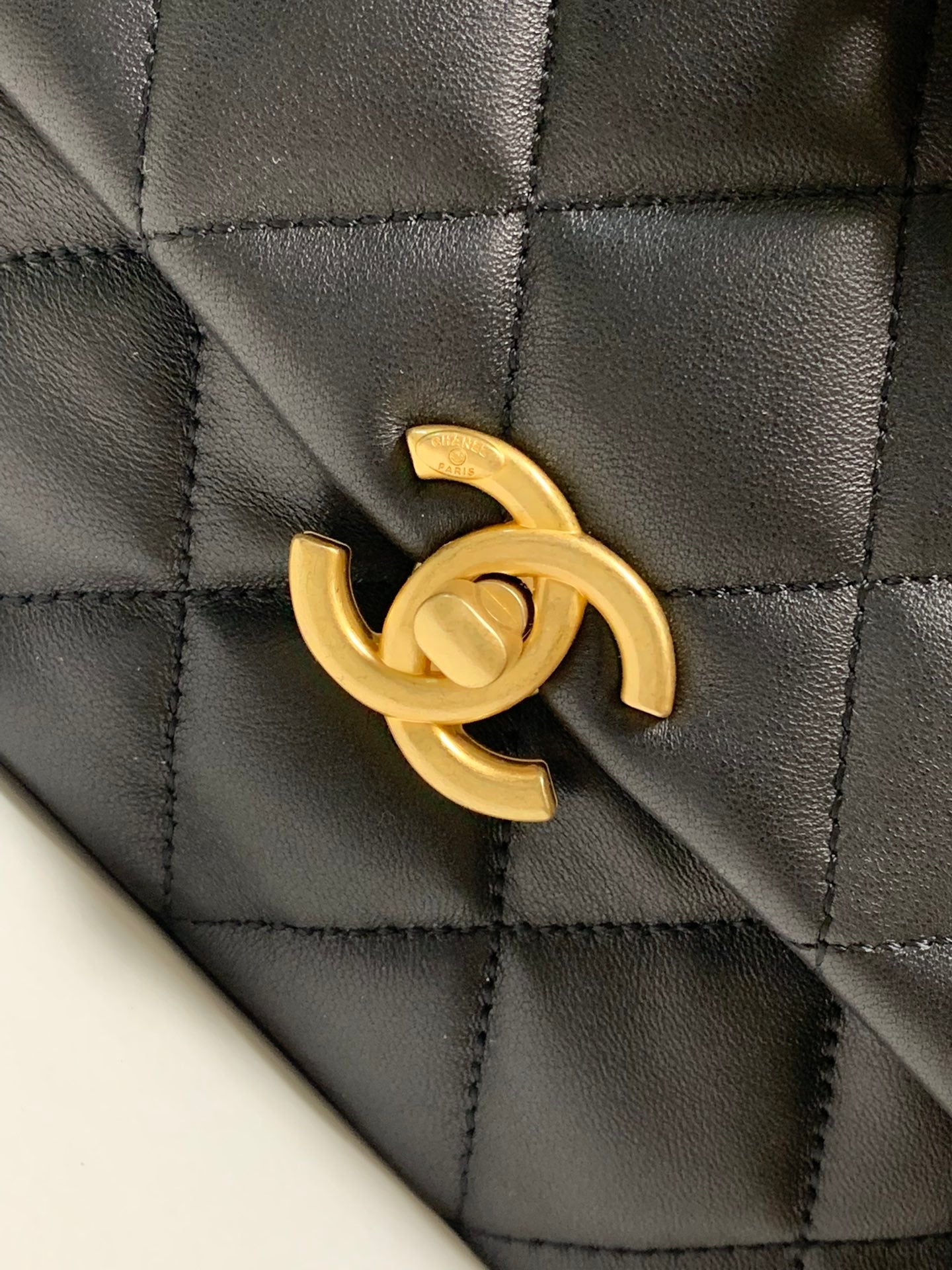 Chanel - Luxury Bag - CHL - 1003
