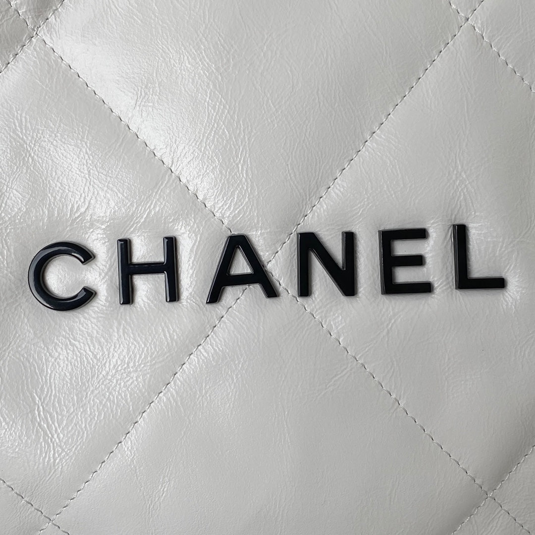 Chanel - Luxury Bag - CHL - 981