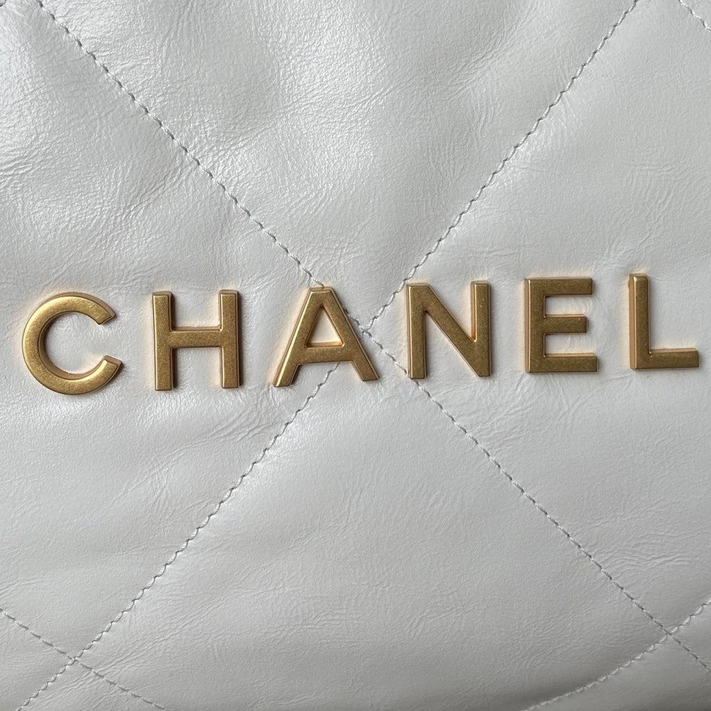 Chanel - Luxury Bag - CHL - 975
