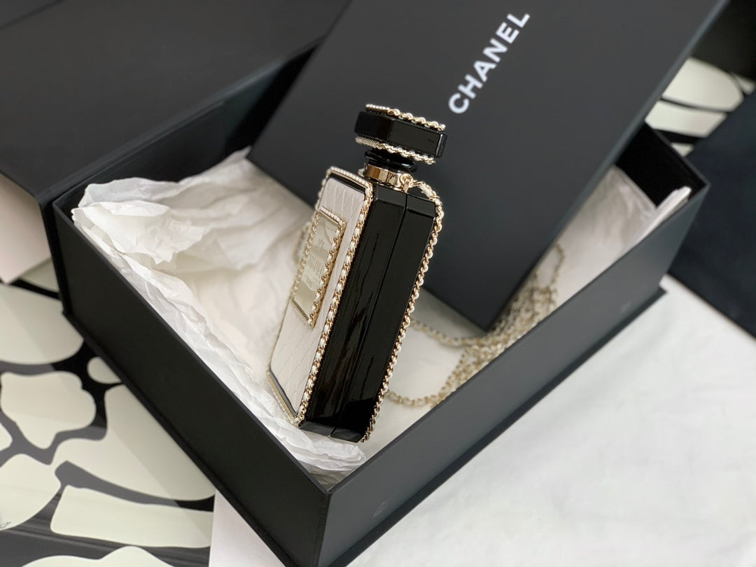 Chanel - Luxury Bag - CHL - 996