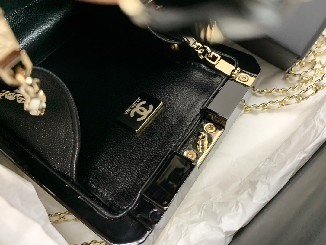 Chanel - Luxury Bag - CHL - 996