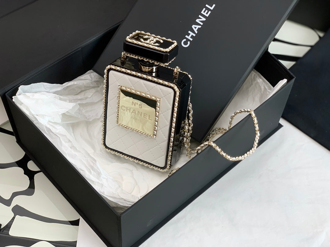 Chanel - Luxury Bag - CHL - 996