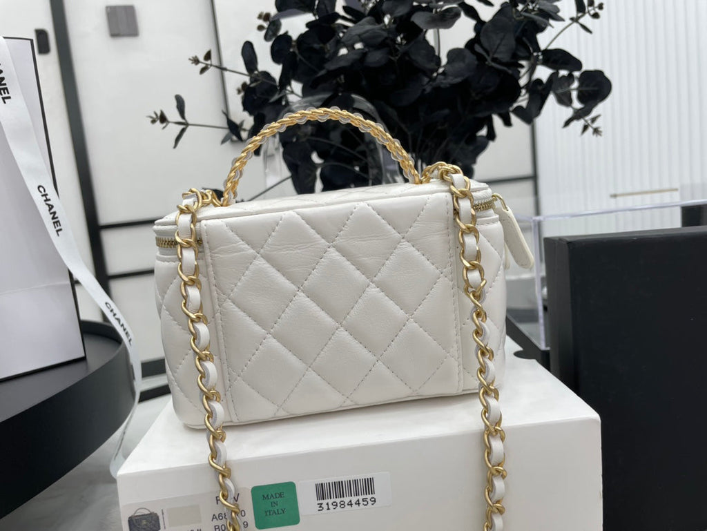 Chanel - Luxury Bag - CHL - 501
