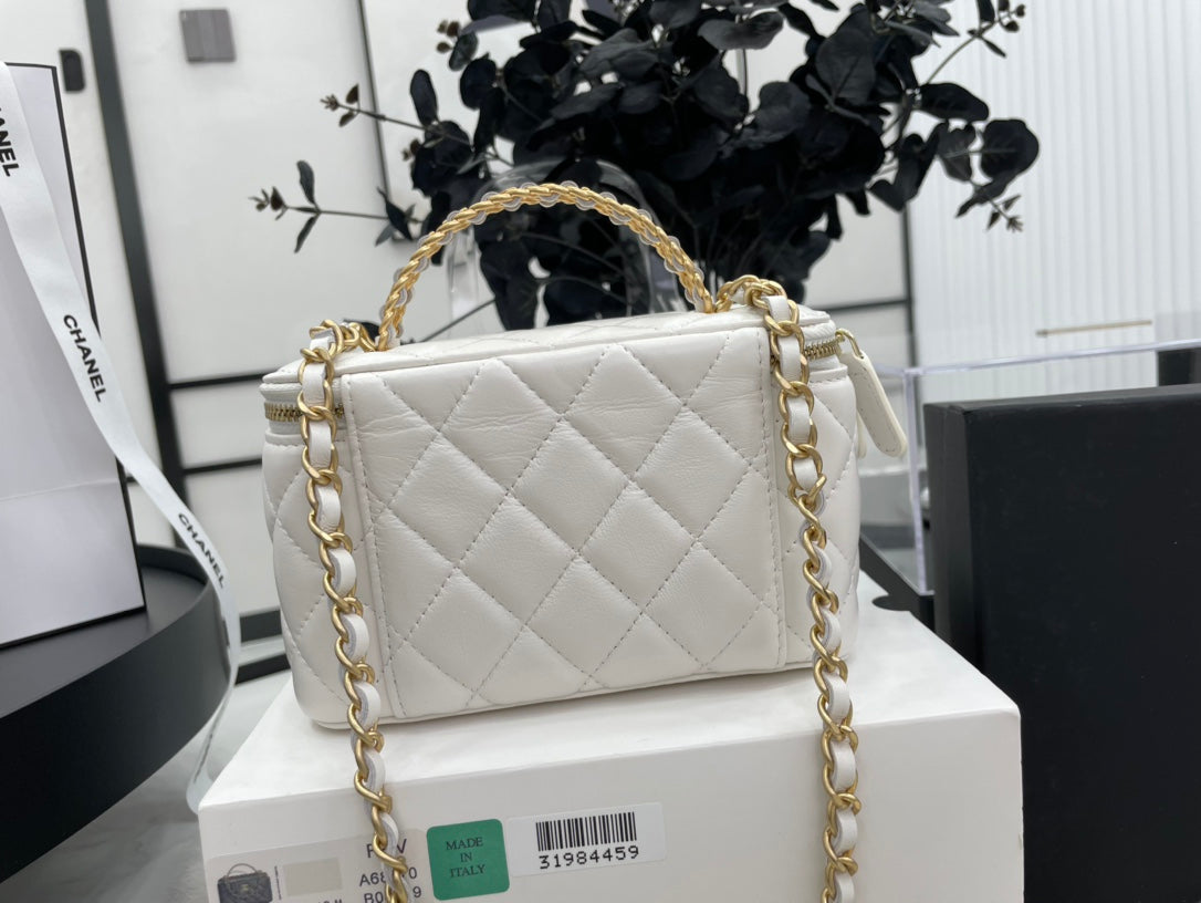 Chanel - Luxury Bag - CHL - 501