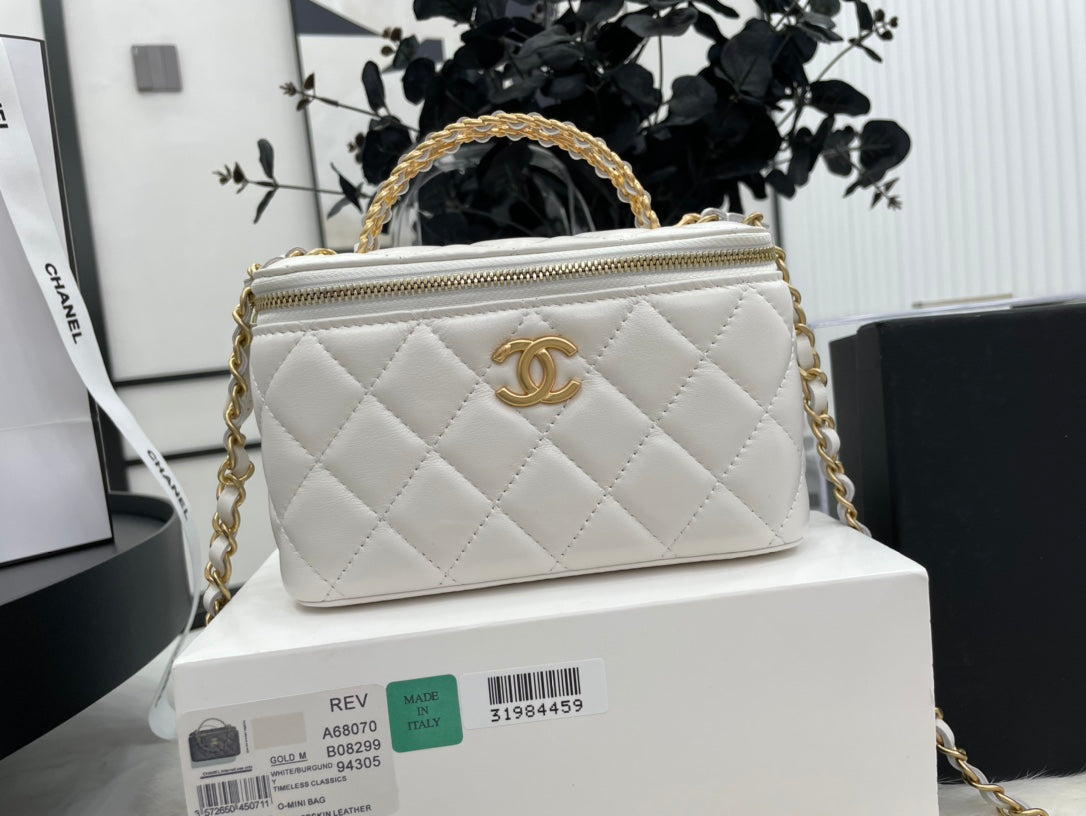 Chanel - Luxury Bag - CHL - 501