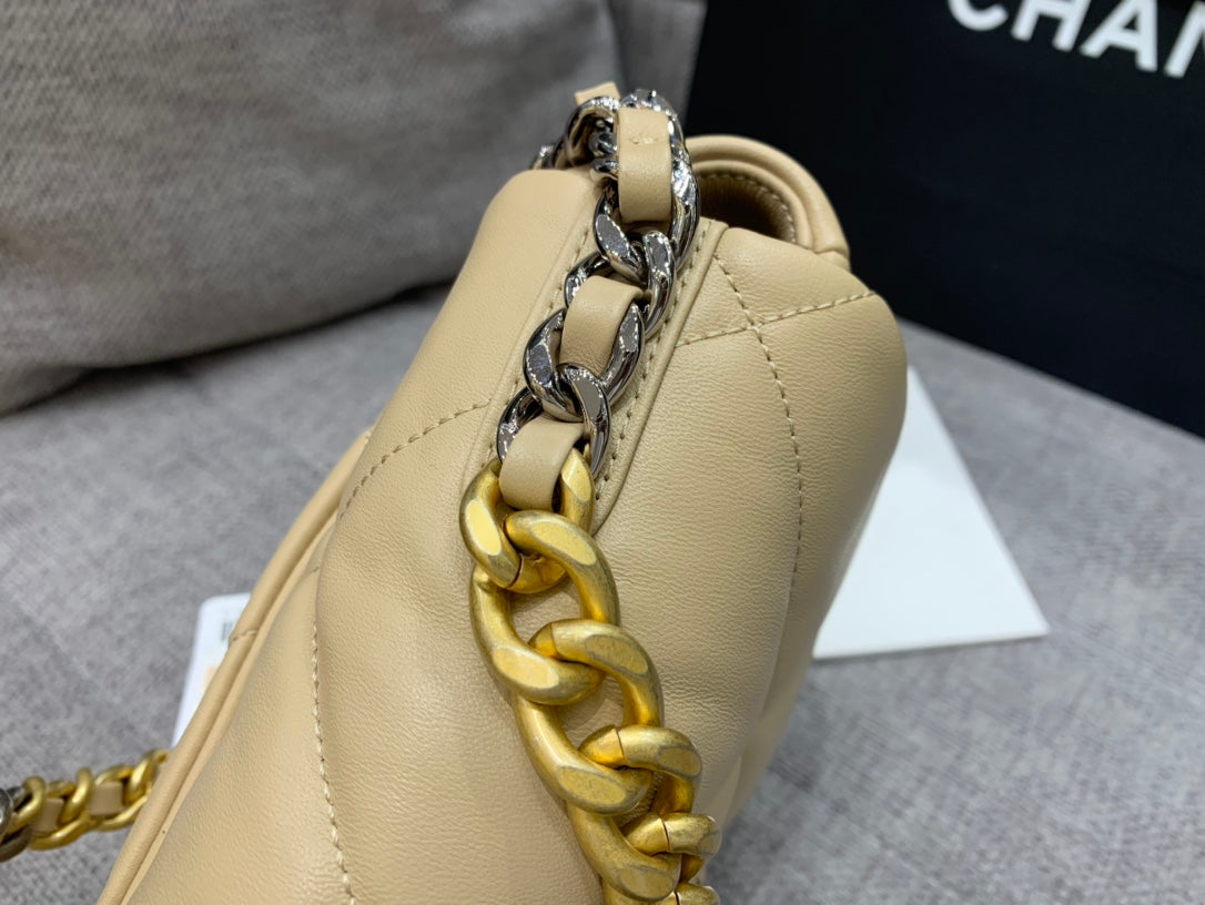 Chanel - Luxury Bag - CHL - 1013
