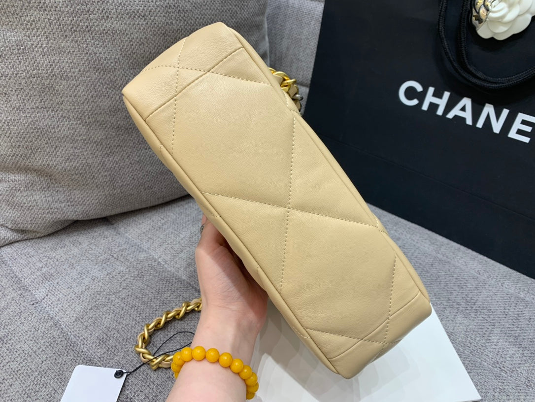 Chanel - Luxury Bag - CHL - 1013