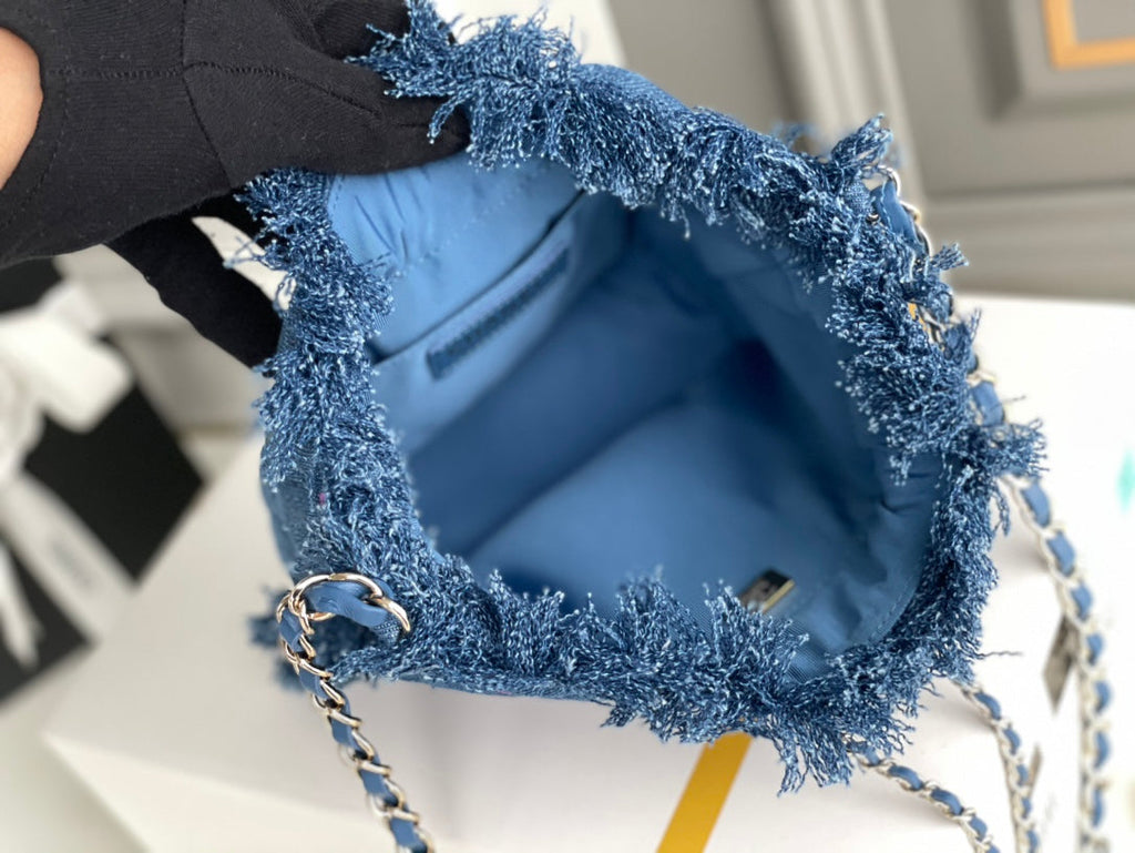 Chanel - Luxury Bag - CHL - 961
