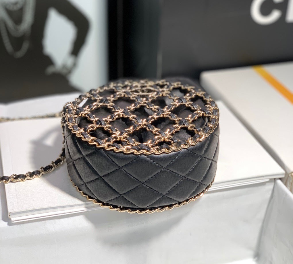 Chanel - Luxury Bag - CHL - 631
