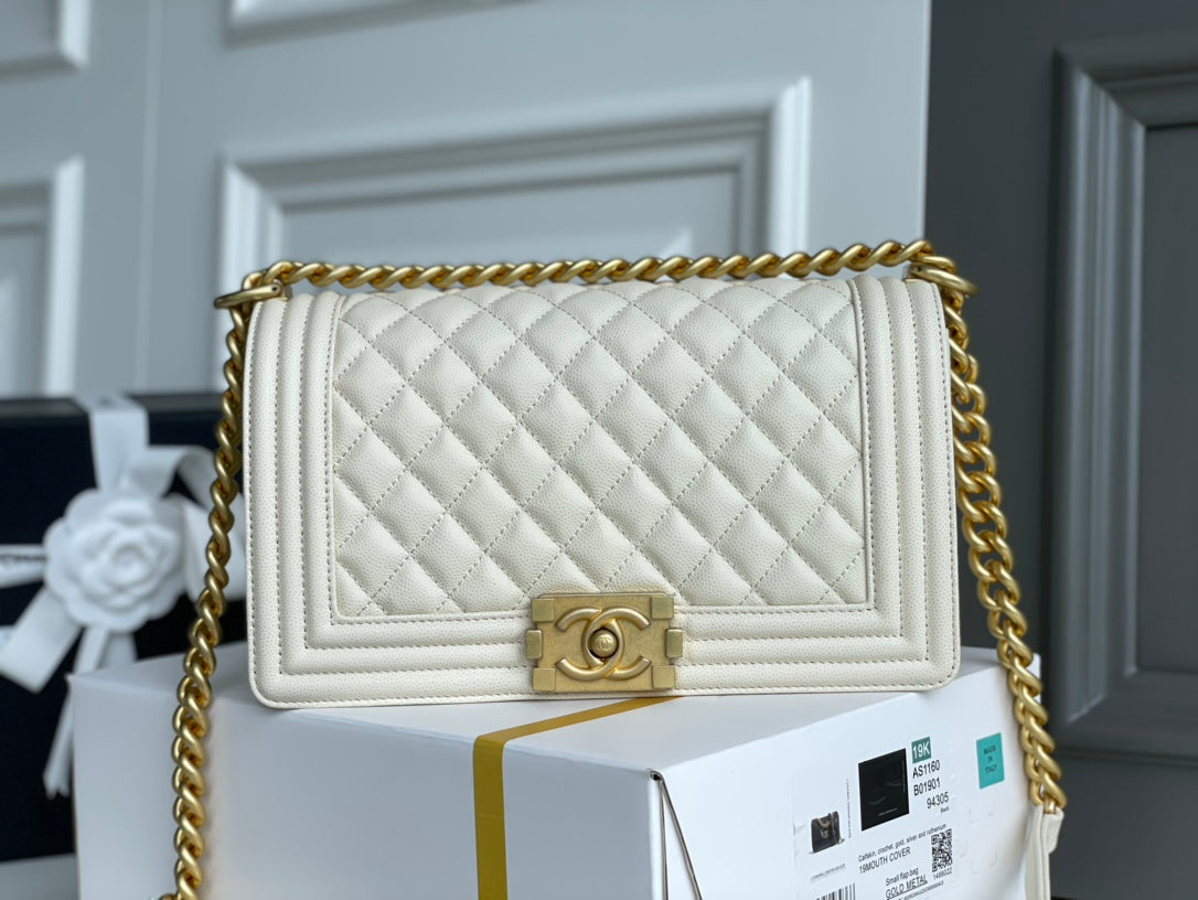 Chanel - Luxury Bag - CHL - 958