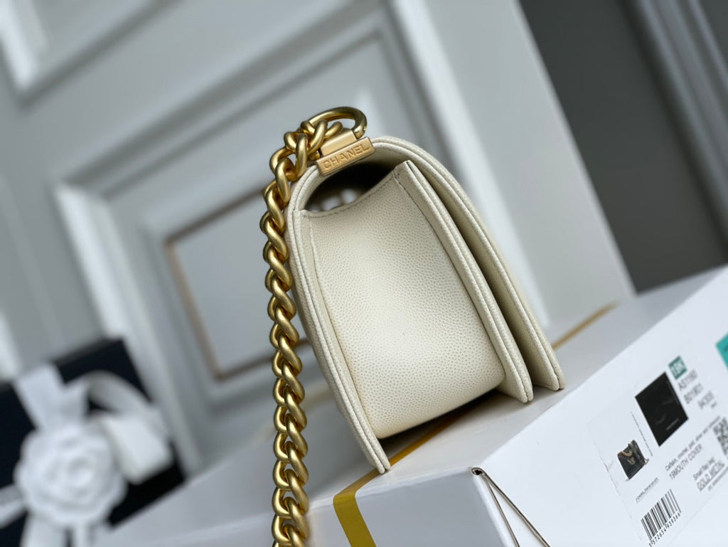 Chanel - Luxury Bag - CHL - 957