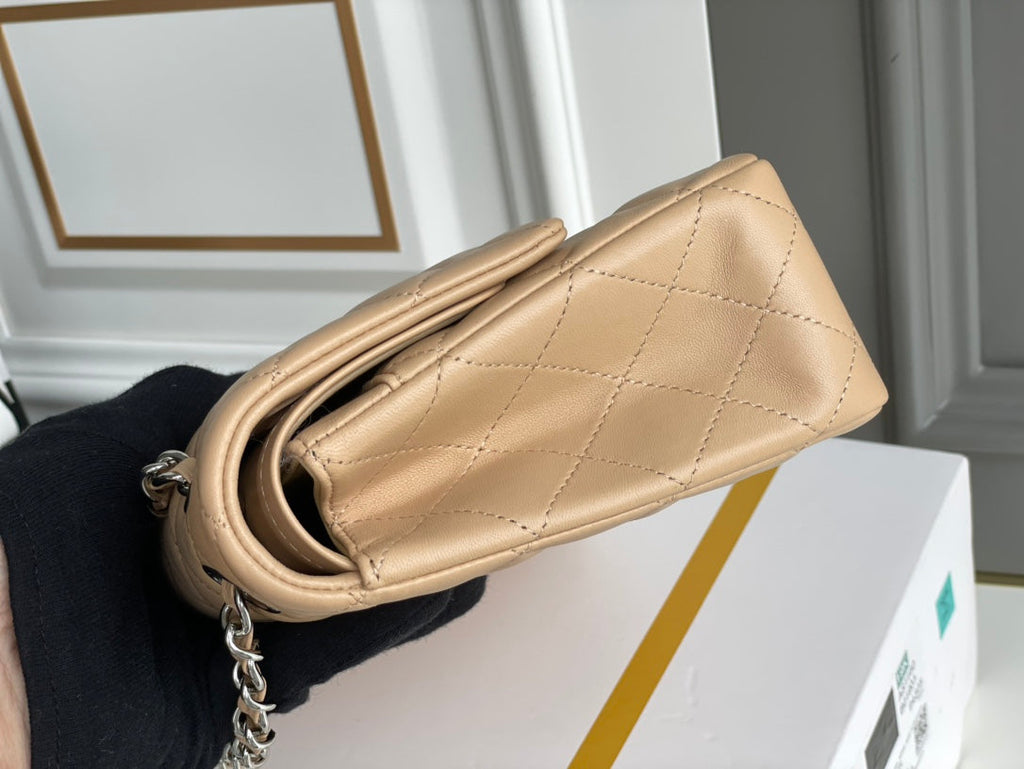Chanel - Luxury Bag - CHL - 956