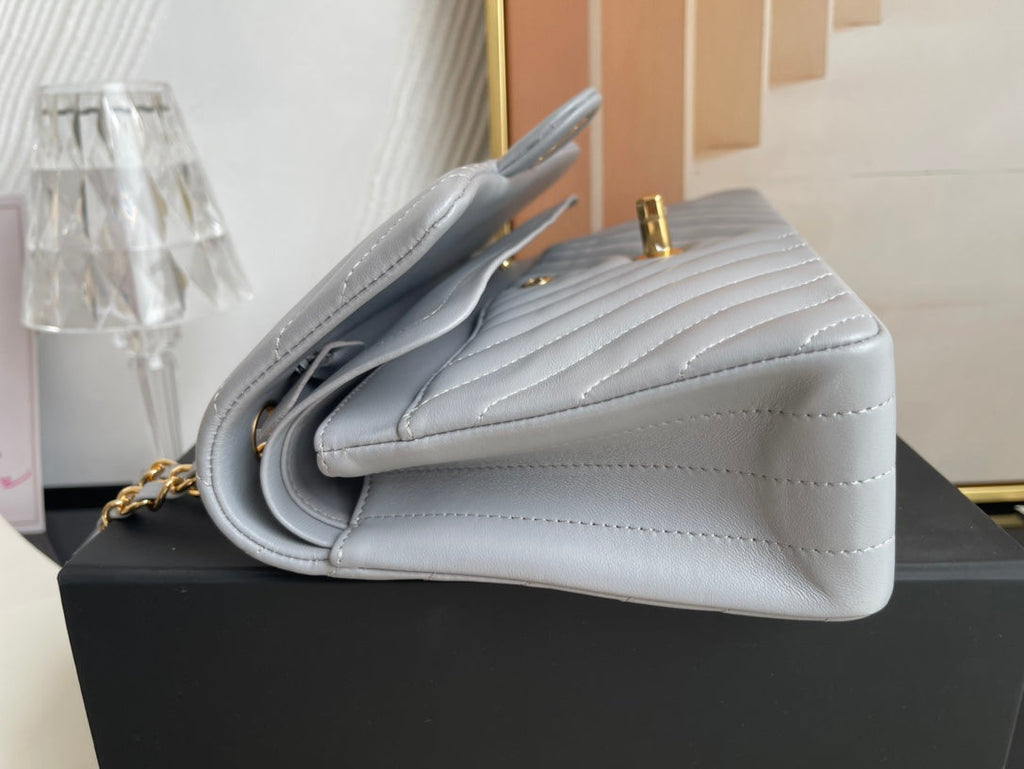 Chanel - Luxury Bag - CHL - 1062
