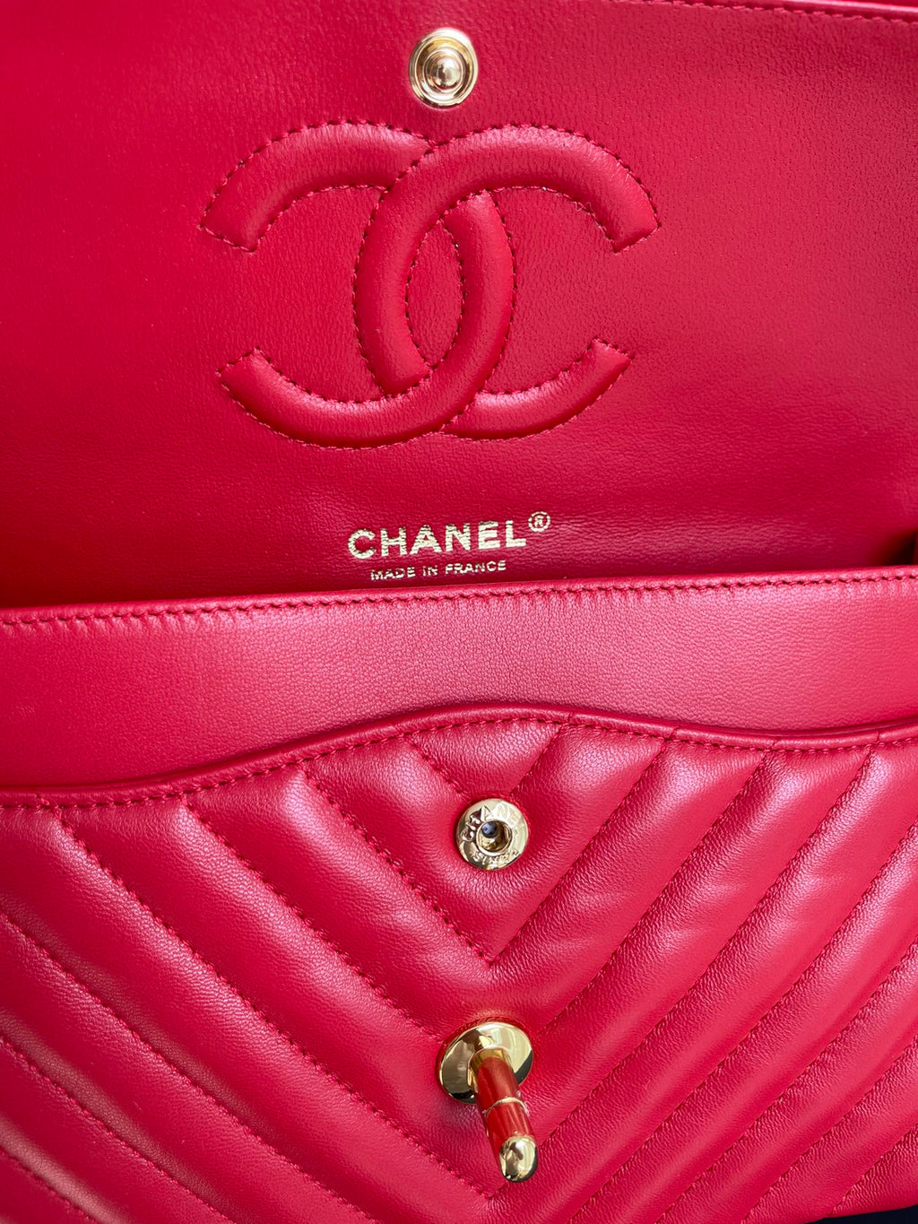 Chanel - Luxury Bag - CHL - 1063