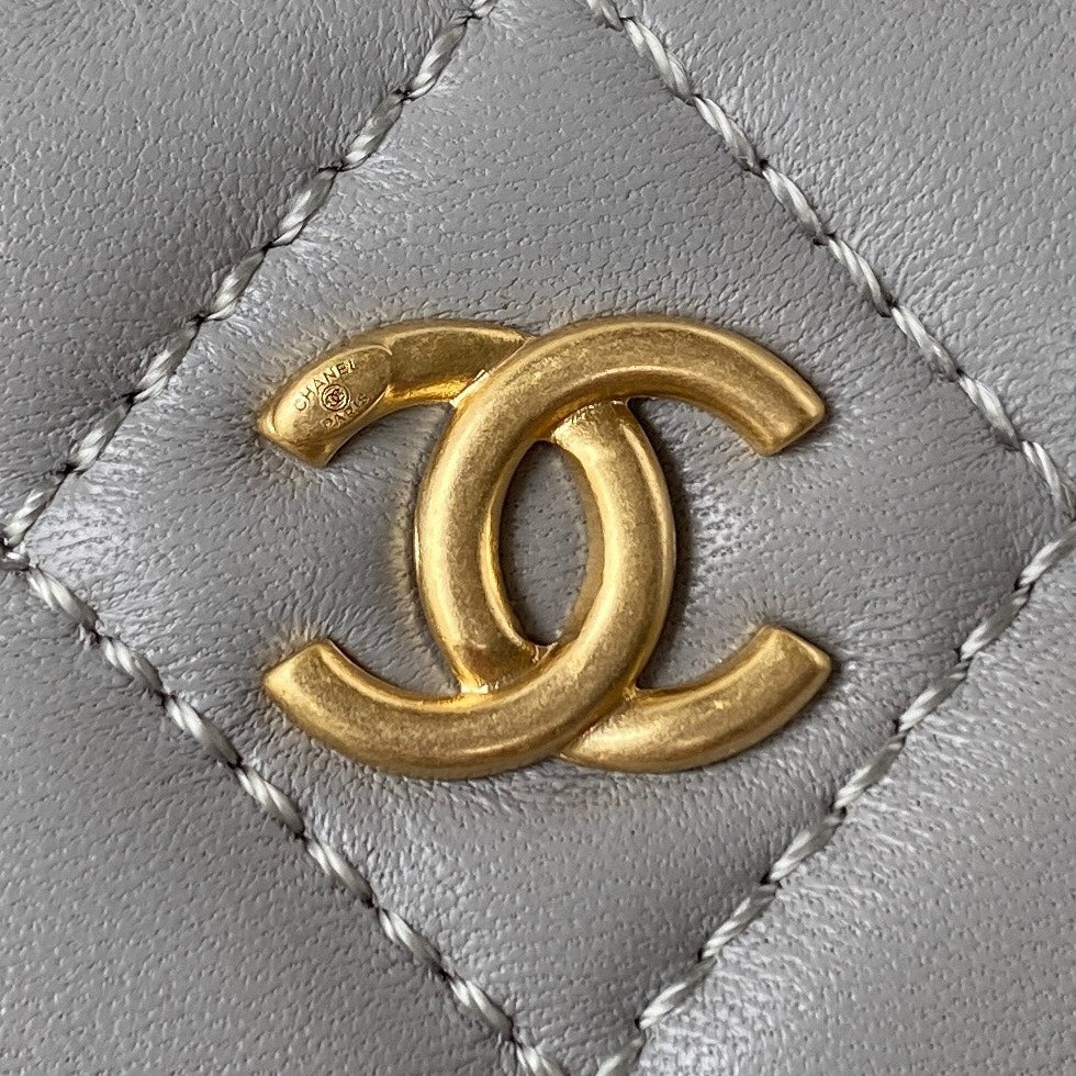 Chanel - Luxury Bag - CHL - 1096