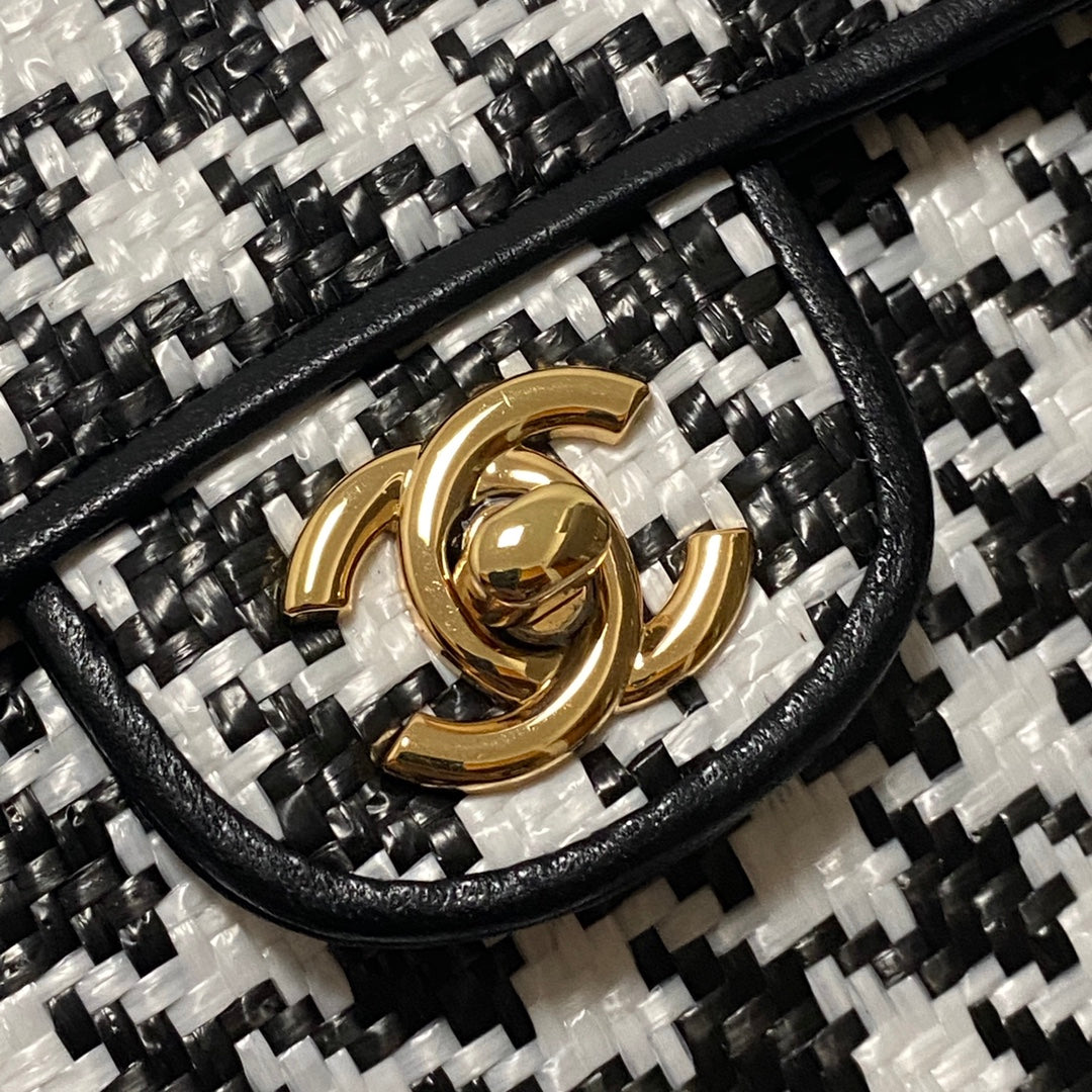 Chanel - Luxury Bag - CHL - 1111