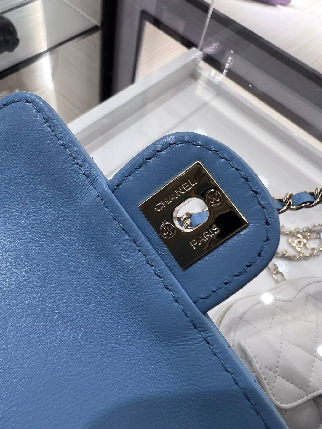 Chanel - Luxury Bag - CHL - 1084
