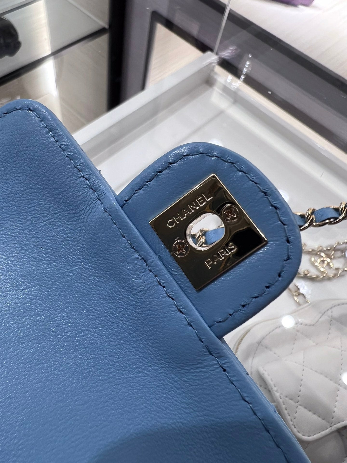Chanel - Luxury Bag - CHL - 1084