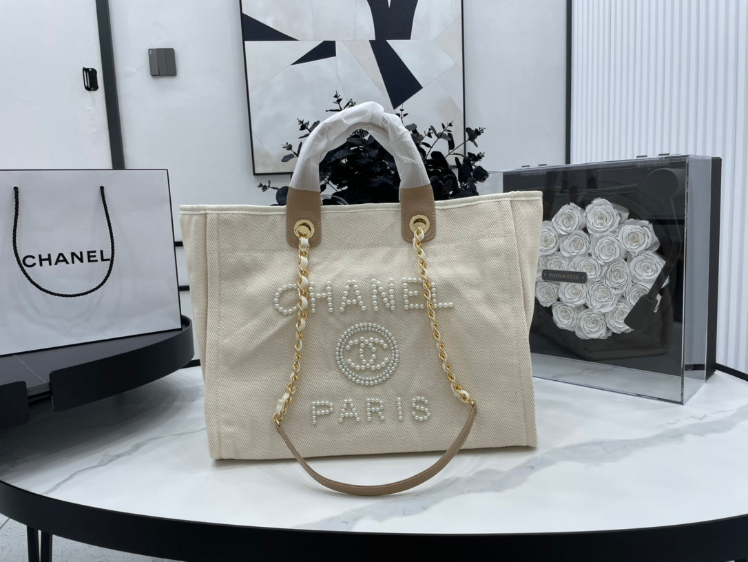 Chanel - Luxury Bag - CHL - 366