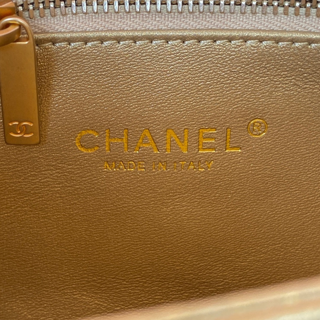 Chanel - Luxury Bag - CHL - 704