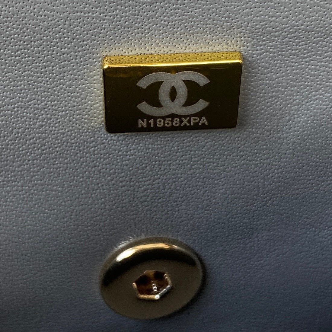 Chanel - Luxury Bag - CHL - 686