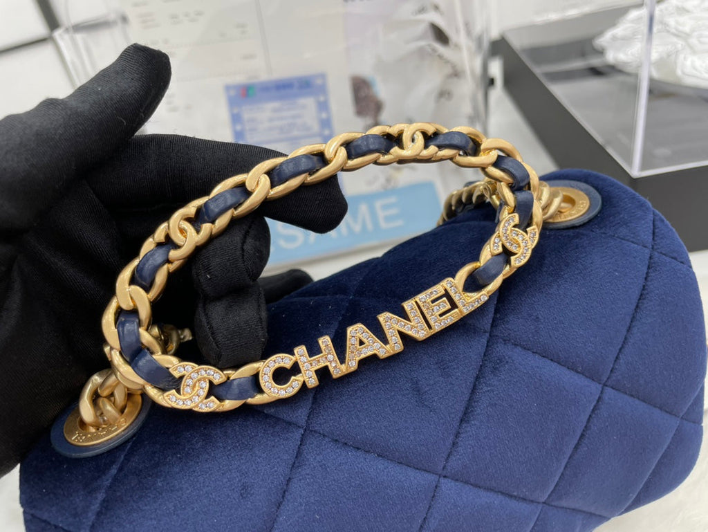 Chanel - Luxury Bag - CHL - 669