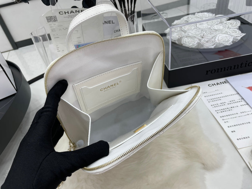 Chanel - Luxury Bag - CHL - 1066