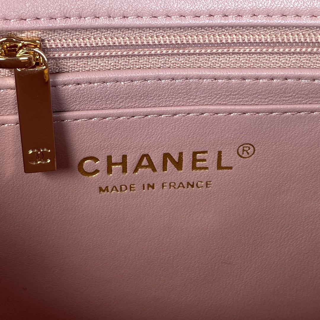 Chanel - Luxury Bag - CHL - 692