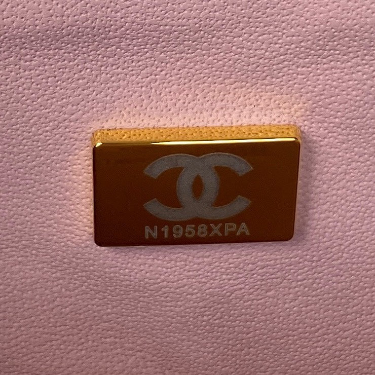 Chanel - Luxury Bag - CHL - 692