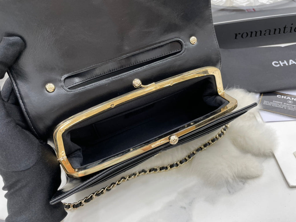 Chanel - Luxury Bag - CHL - 641