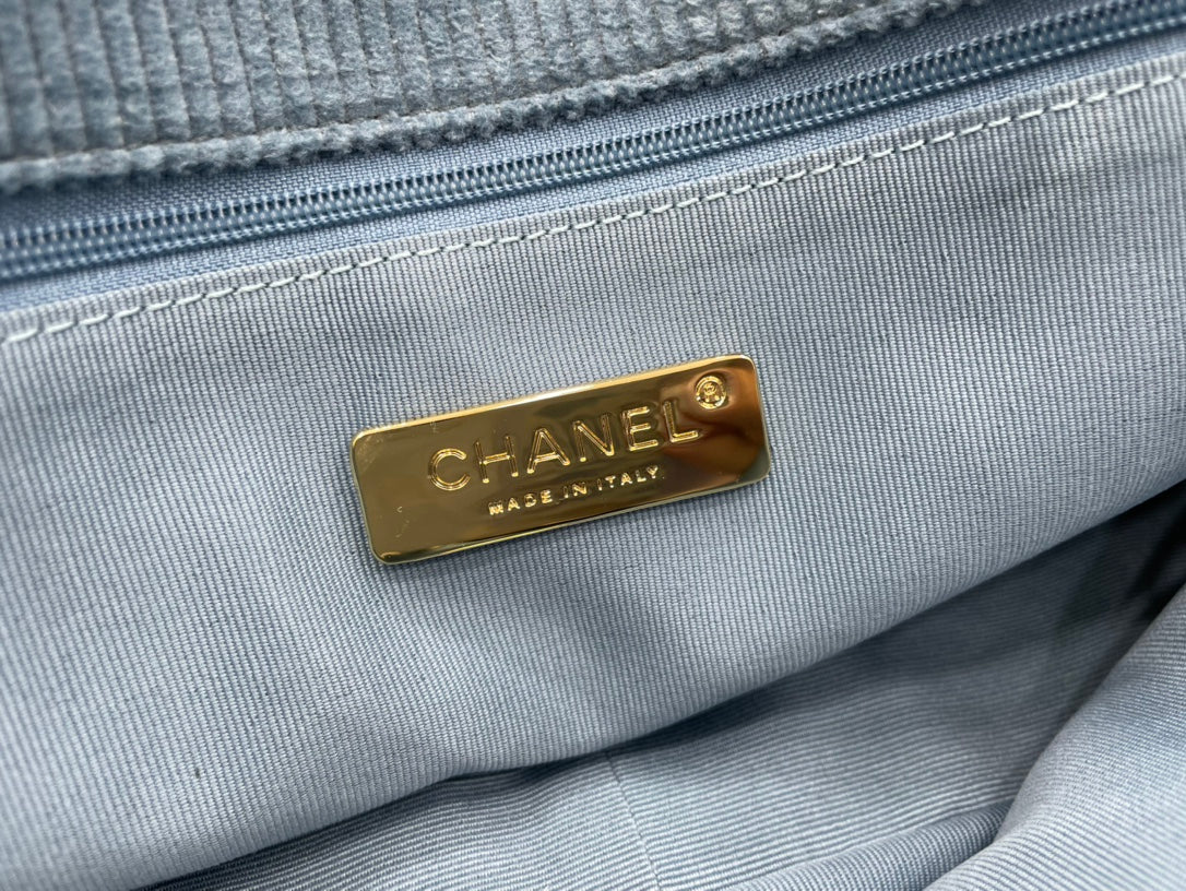 Chanel - Luxury Bag - CHL - 671