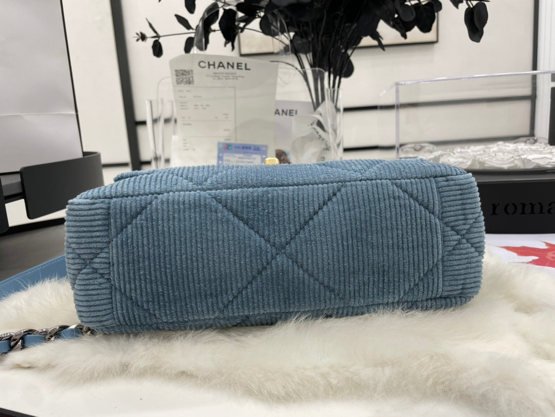 Chanel - Luxury Bag - CHL - 672